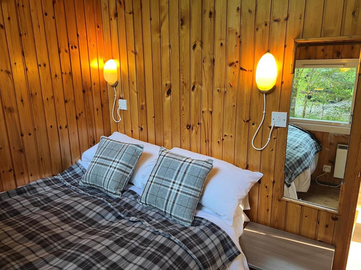 Loch Aweside Forest Cabins Dalavich Bagian luar foto