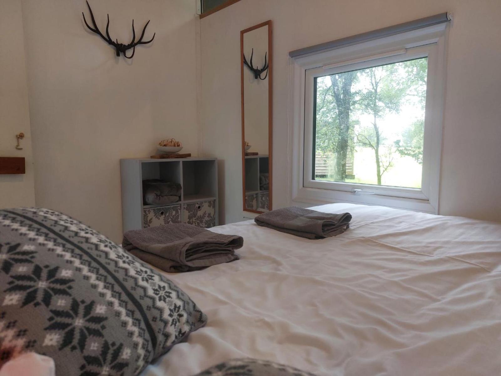 Loch Aweside Forest Cabins Dalavich Ruang foto