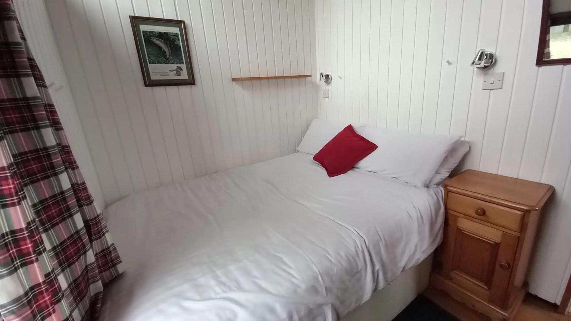 Loch Aweside Forest Cabins Dalavich Ruang foto